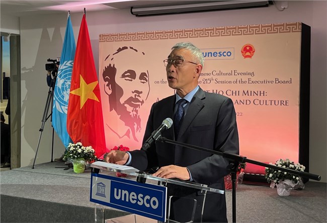 Kỷ niệm 35 năm Nghị quyết UNESCO vinh danh Chủ tịch Hồ Chí Minh (12/10/2022)